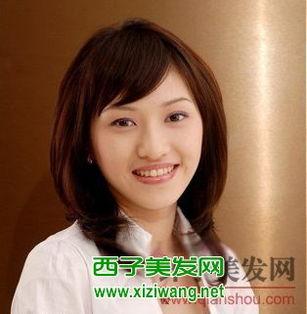 明星小女孩图片可爱,明星小女孩的可爱瞬间