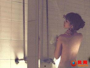 明星裸体,揭秘明星裸照事件背后的真相与反思  第2张